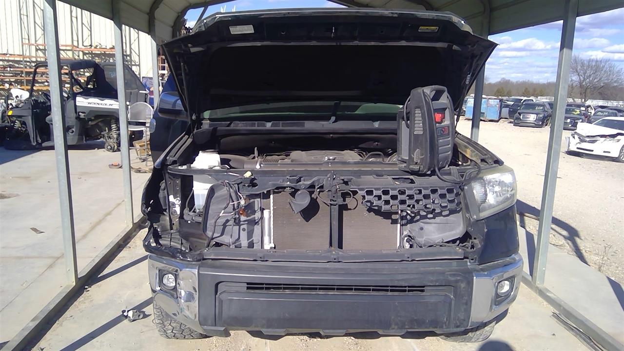 https://f005.backblazeb2.com/file/img-partshotlines-com/Inventory/EX878/Vehicle/8029477_01.jpg