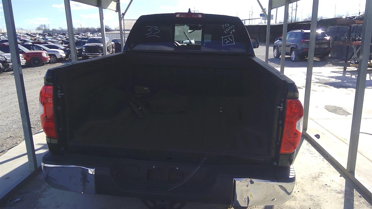 https://f005.backblazeb2.com/file/img-partshotlines-com/Inventory/EX878/Vehicle/8029477_04.jpg
