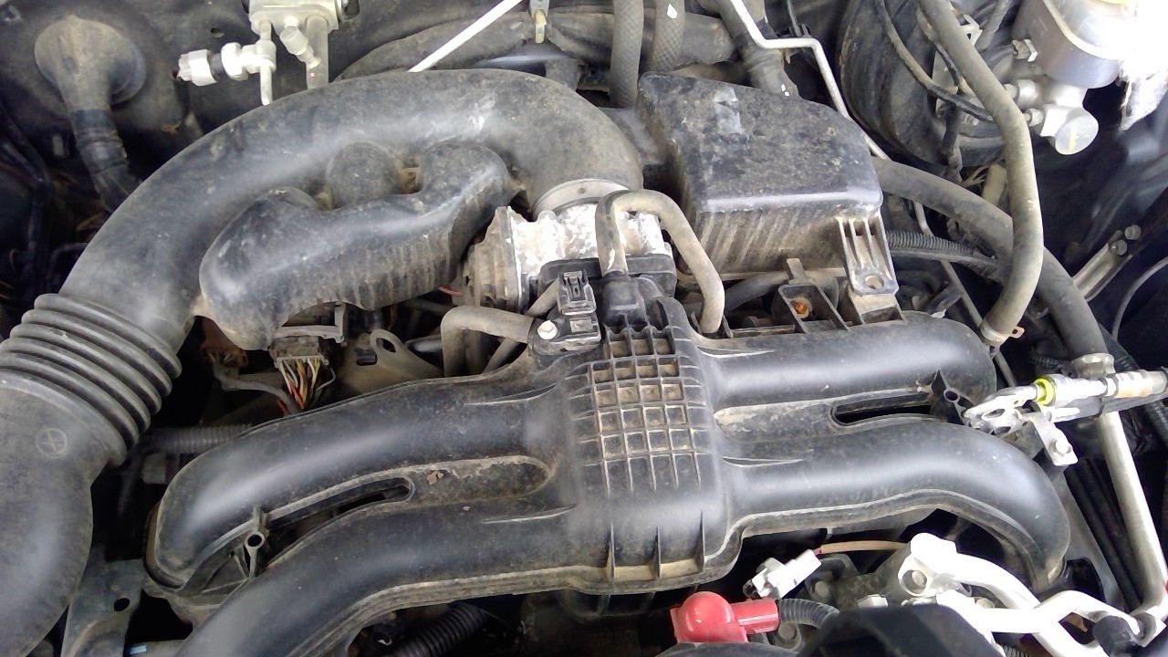 https://f005.backblazeb2.com/file/img-partshotlines-com/Inventory/EX878/Vehicle/8029514_09.jpg