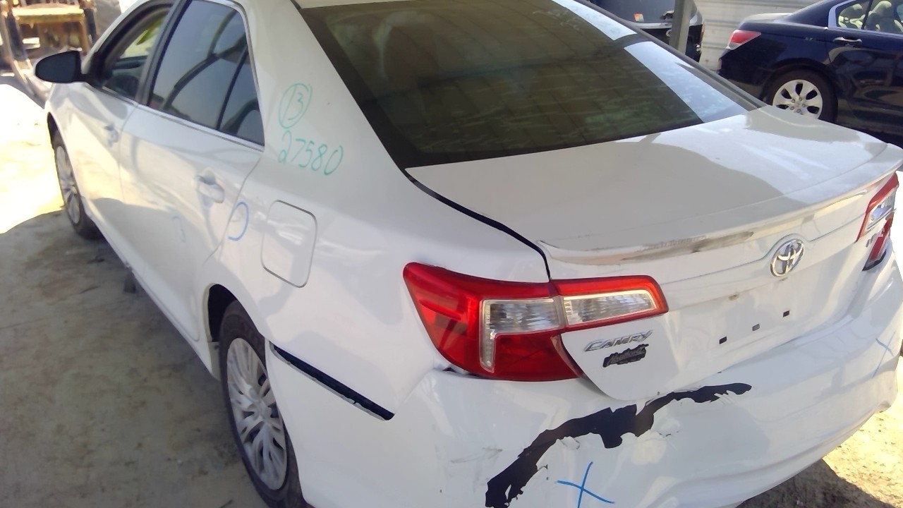 https://f005.backblazeb2.com/file/img-partshotlines-com/Inventory/EX878/Vehicle/8030497_05.jpg
