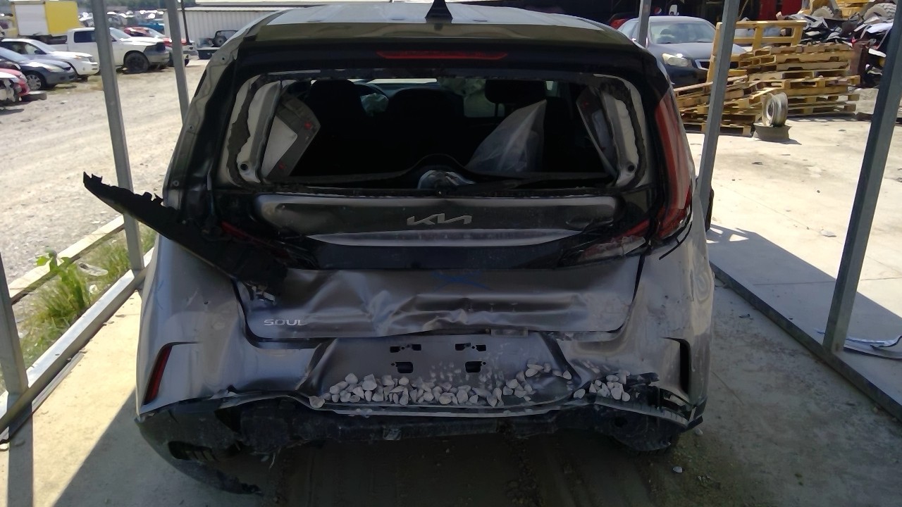 https://f005.backblazeb2.com/file/img-partshotlines-com/Inventory/EX878/Vehicle/8030676_04.jpg