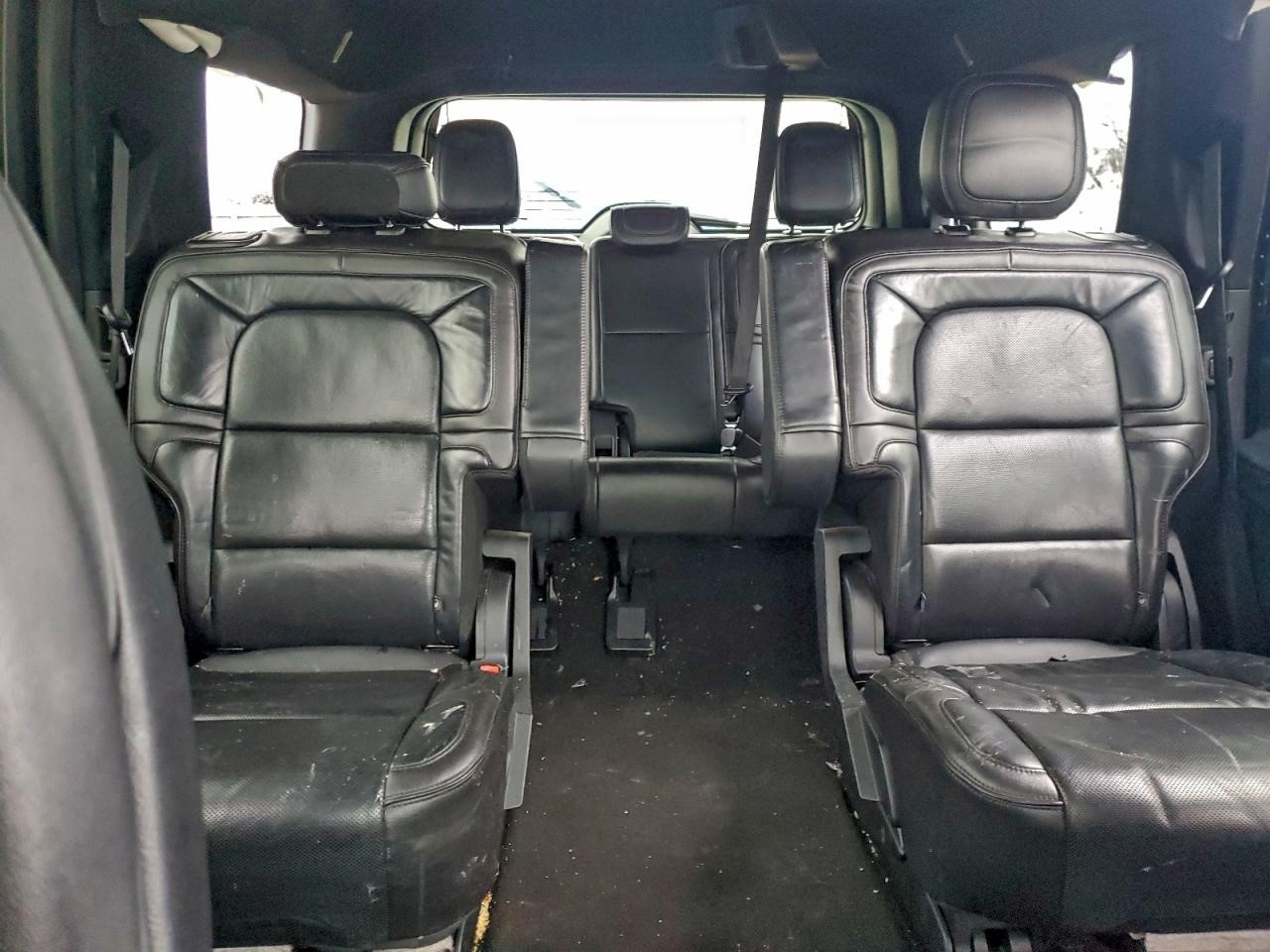 https://f005.backblazeb2.com/file/img-partshotlines-com/Inventory/EX881/Vehicle/12149_02.jpg