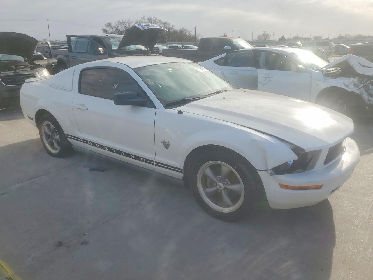https://f005.backblazeb2.com/file/img-partshotlines-com/Inventory/EX881/Vehicle/12328_03.jpg
