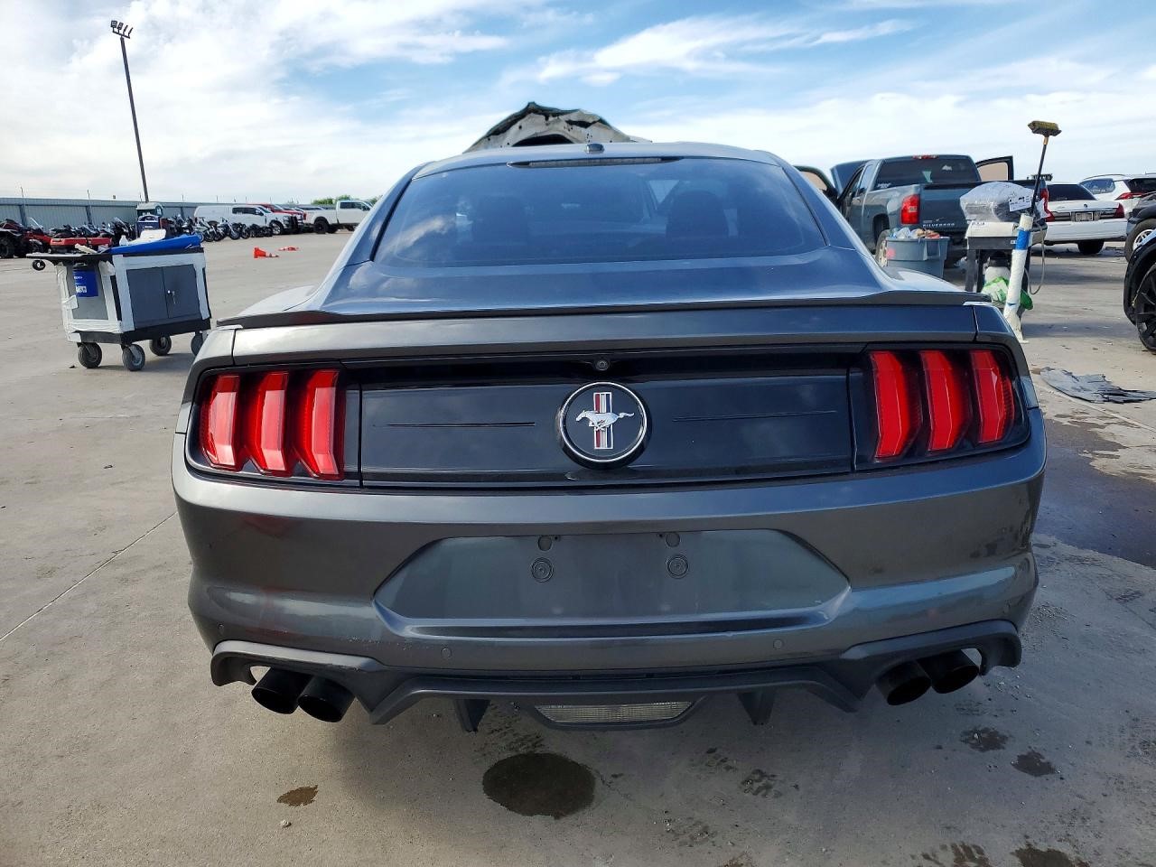 https://f005.backblazeb2.com/file/img-partshotlines-com/Inventory/EX881/Vehicle/12451_02.jpg