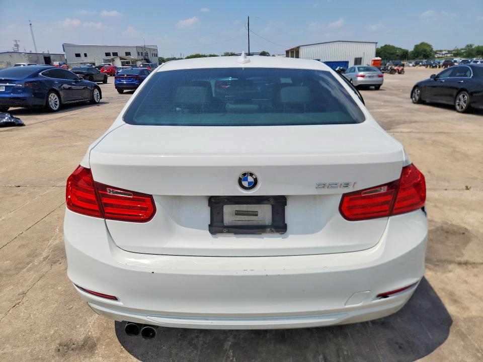 https://f005.backblazeb2.com/file/img-partshotlines-com/Inventory/EX881/Vehicle/12656_03.jpg
