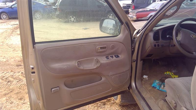 https://f005.backblazeb2.com/file/img-partshotlines-com/Inventory/EX890/Vehicle/10158_04.jpg