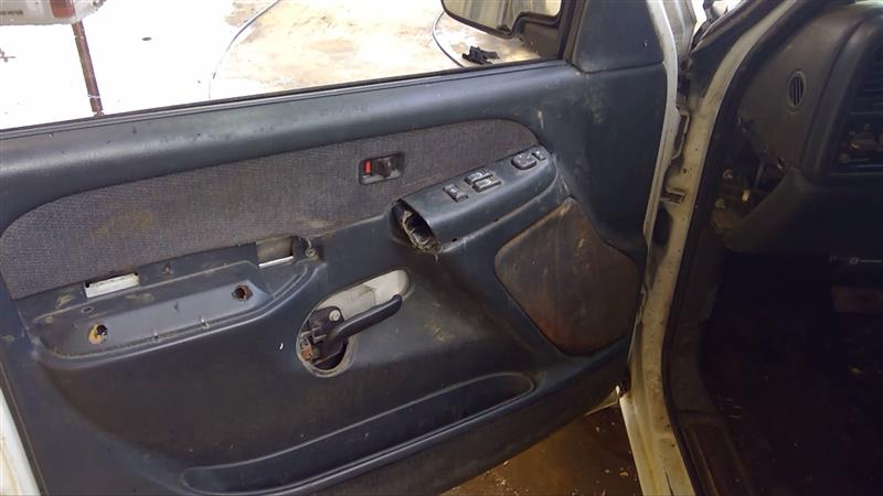 https://f005.backblazeb2.com/file/img-partshotlines-com/Inventory/EX890/Vehicle/10780_05.jpg