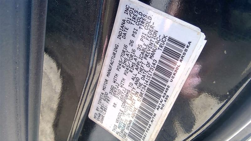 https://f005.backblazeb2.com/file/img-partshotlines-com/Inventory/EX890/Vehicle/11118_09.jpg