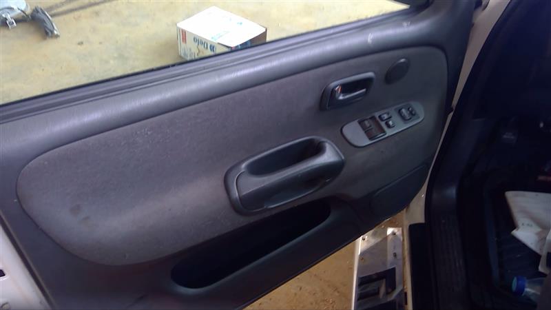 https://f005.backblazeb2.com/file/img-partshotlines-com/Inventory/EX890/Vehicle/11235_11.jpg