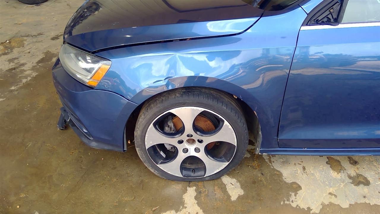 https://f005.backblazeb2.com/file/img-partshotlines-com/Inventory/EX890/Vehicle/11394_07.jpg