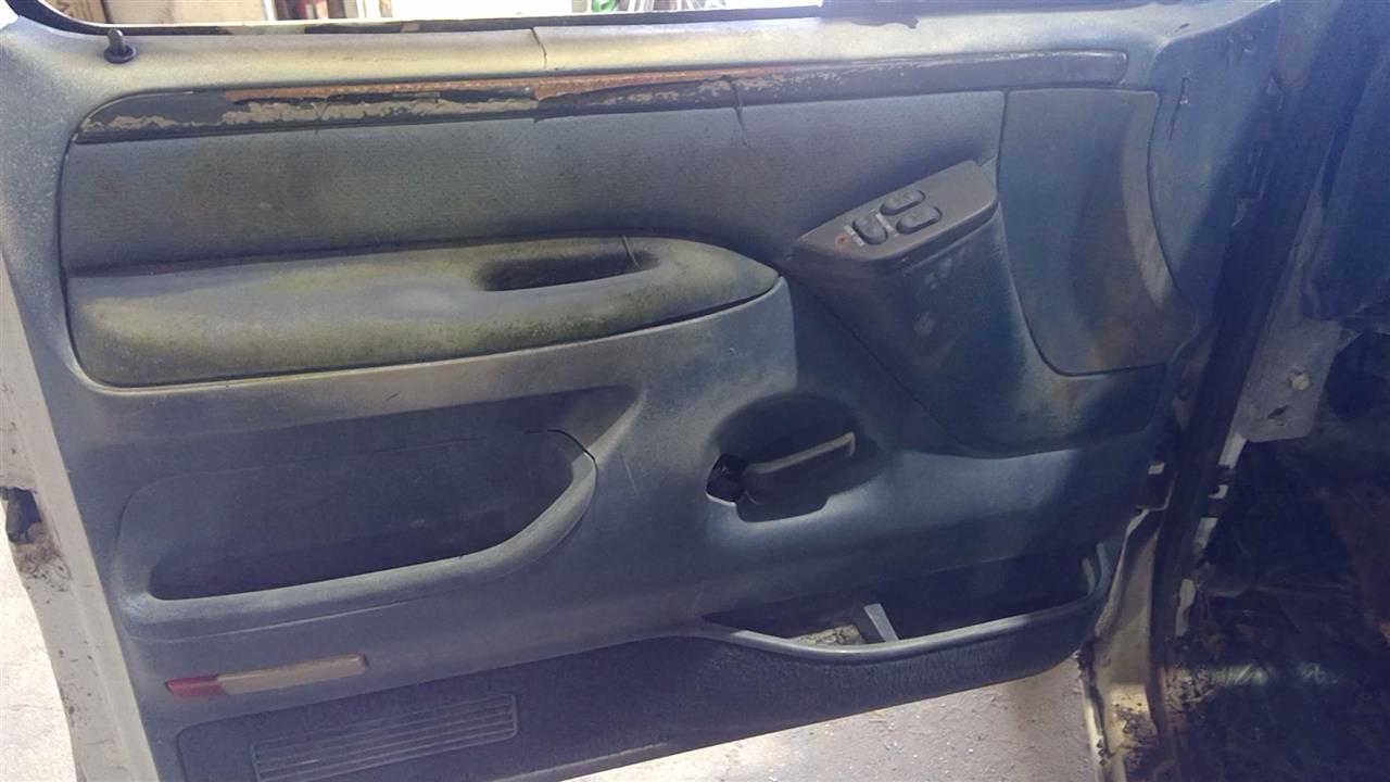 https://f005.backblazeb2.com/file/img-partshotlines-com/Inventory/EX890/Vehicle/11585_08.jpg