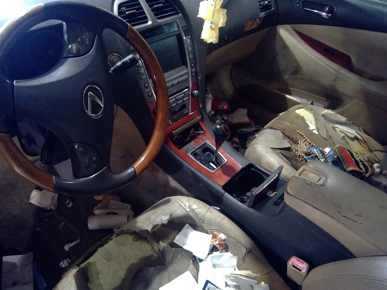 https://f005.backblazeb2.com/file/img-partshotlines-com/Inventory/EX890/Vehicle/11628_12.jpg