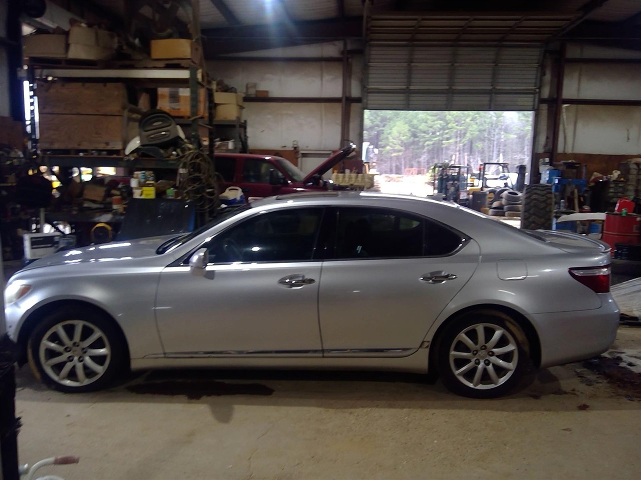 https://f005.backblazeb2.com/file/img-partshotlines-com/Inventory/EX890/Vehicle/11655_04.jpg