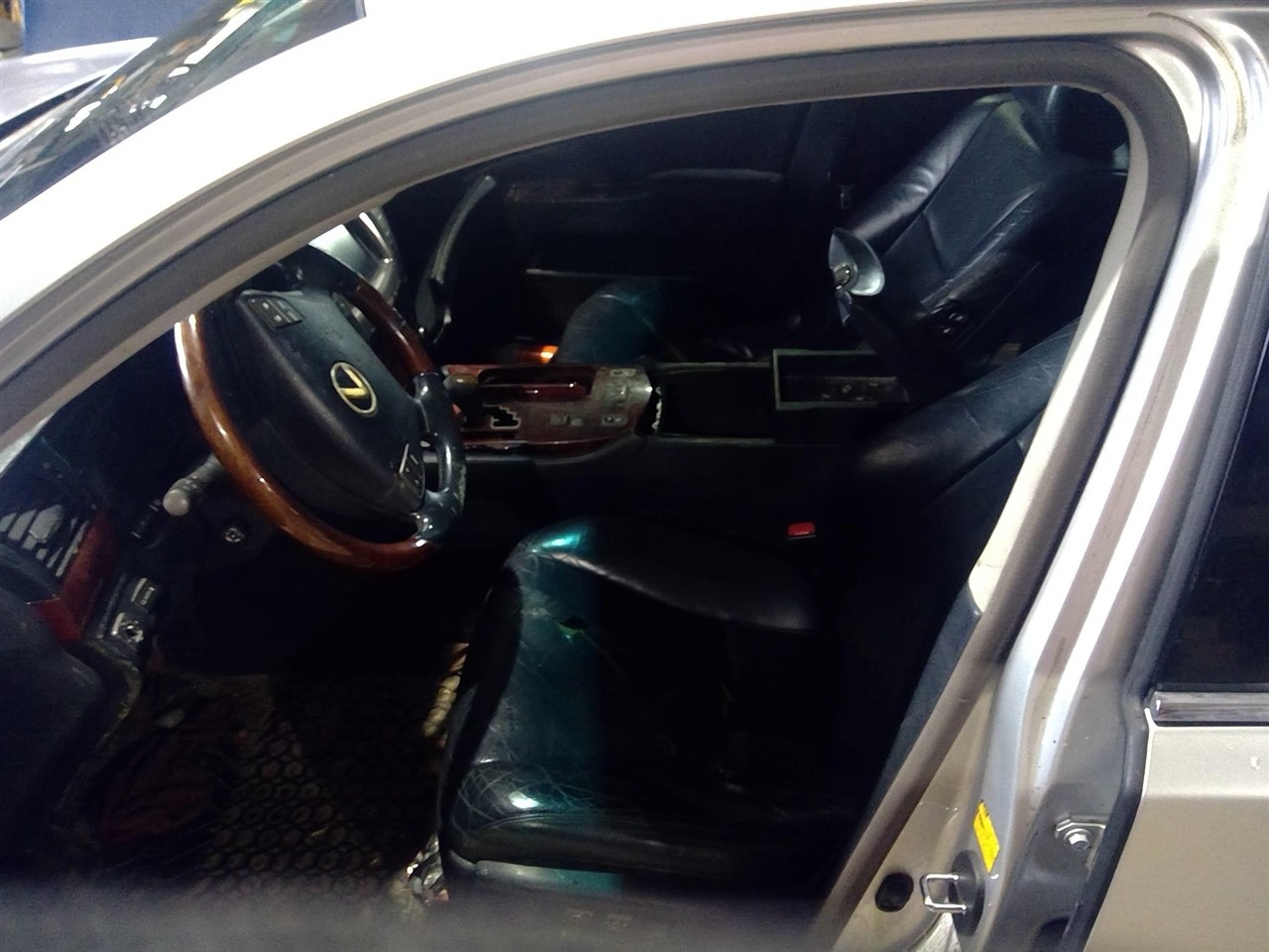 https://f005.backblazeb2.com/file/img-partshotlines-com/Inventory/EX890/Vehicle/11655_09.jpg
