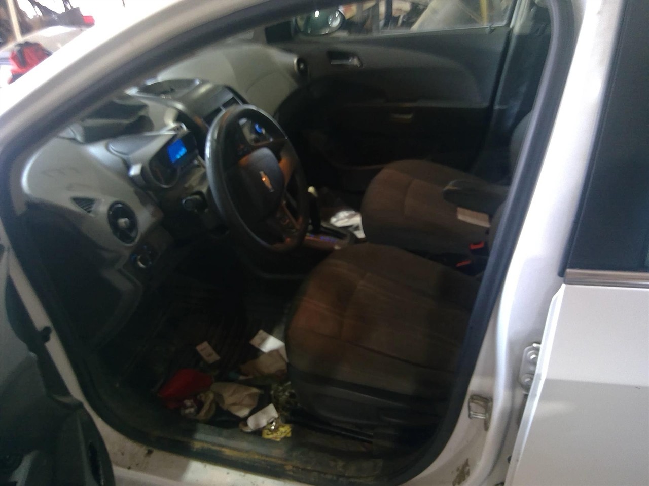 https://f005.backblazeb2.com/file/img-partshotlines-com/Inventory/EX890/Vehicle/11704_09.jpg
