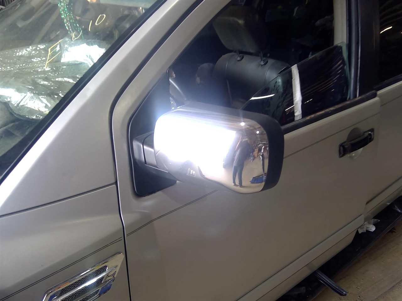 https://f005.backblazeb2.com/file/img-partshotlines-com/Inventory/EX890/Vehicle/11748_05.jpg