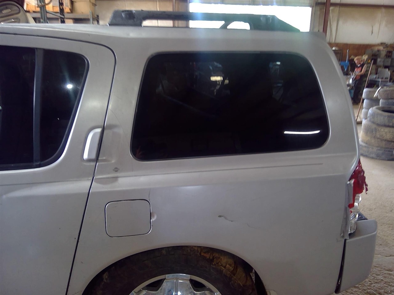 https://f005.backblazeb2.com/file/img-partshotlines-com/Inventory/EX890/Vehicle/11748_12.jpg