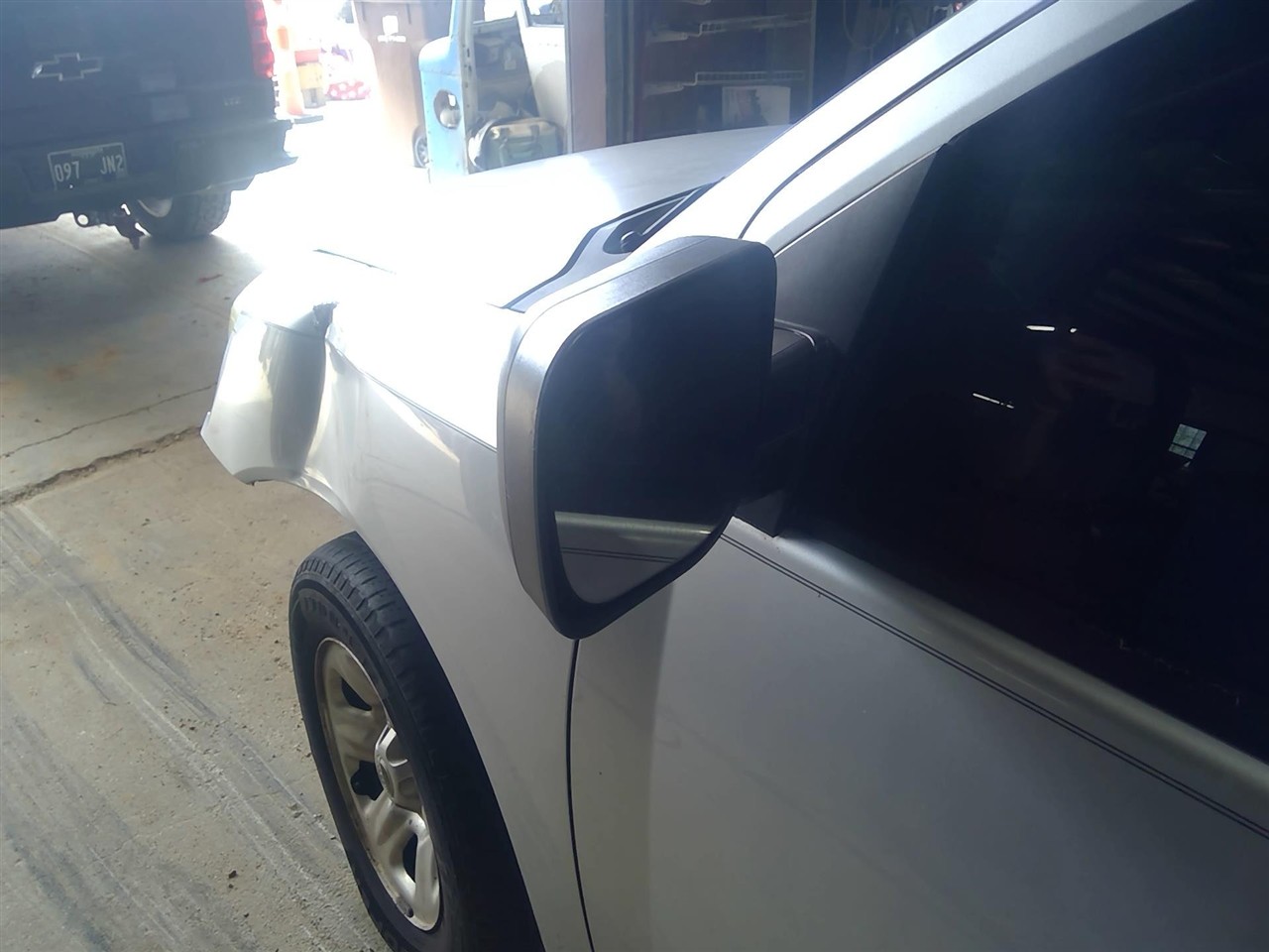 https://f005.backblazeb2.com/file/img-partshotlines-com/Inventory/EX890/Vehicle/11758_08.jpg