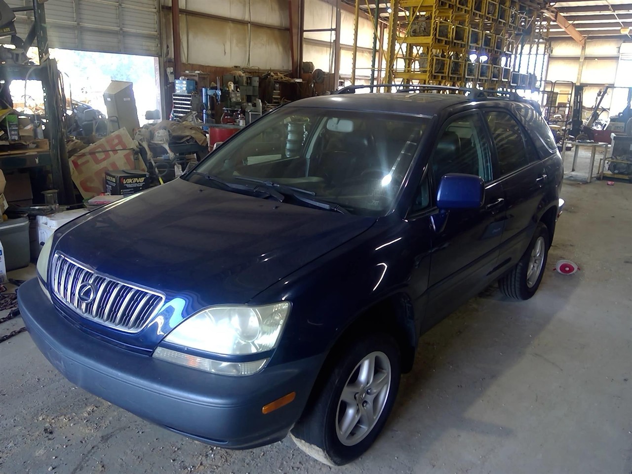 https://f005.backblazeb2.com/file/img-partshotlines-com/Inventory/EX890/Vehicle/11776_03.jpg