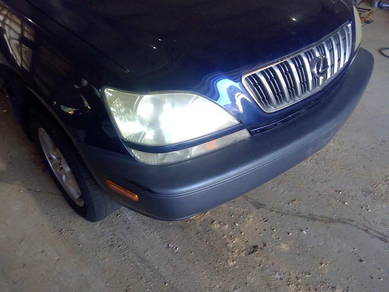 https://f005.backblazeb2.com/file/img-partshotlines-com/Inventory/EX890/Vehicle/11776_04.jpg