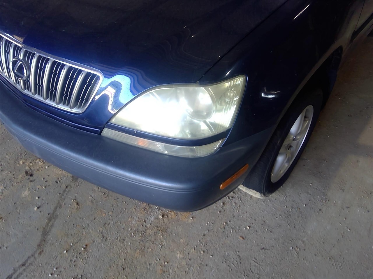 https://f005.backblazeb2.com/file/img-partshotlines-com/Inventory/EX890/Vehicle/11776_06.jpg