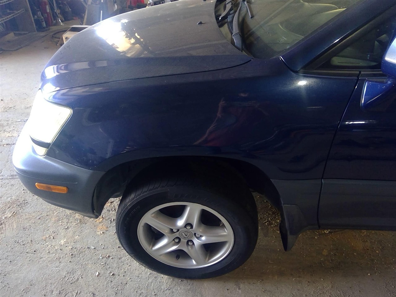 https://f005.backblazeb2.com/file/img-partshotlines-com/Inventory/EX890/Vehicle/11776_08.jpg