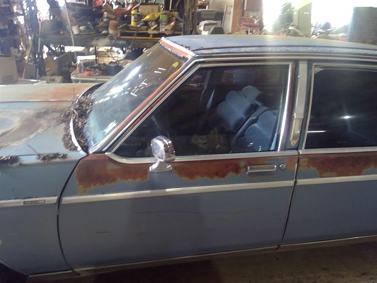 https://f005.backblazeb2.com/file/img-partshotlines-com/Inventory/EX890/Vehicle/11820_08.jpg