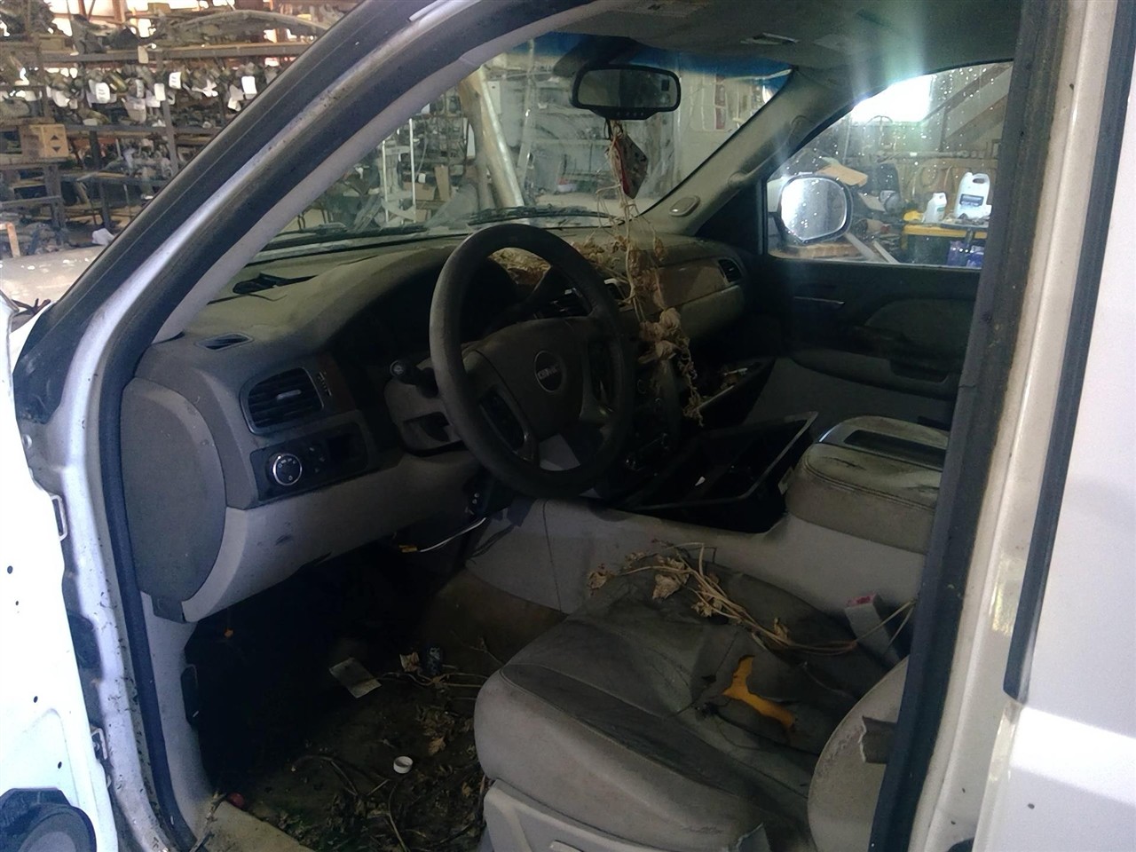 https://f005.backblazeb2.com/file/img-partshotlines-com/Inventory/EX890/Vehicle/11822_09.jpg