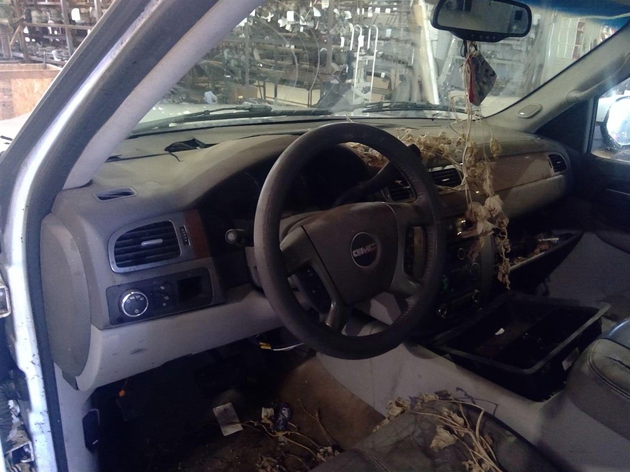 https://f005.backblazeb2.com/file/img-partshotlines-com/Inventory/EX890/Vehicle/11822_11.jpg