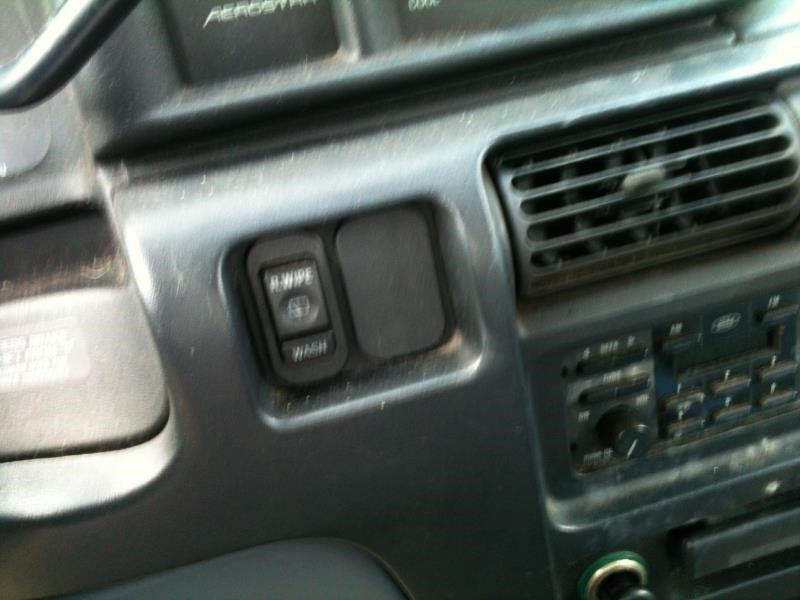 https://f005.backblazeb2.com/file/img-partshotlines-com/Inventory/EX890/Vehicle/8762_05.jpg
