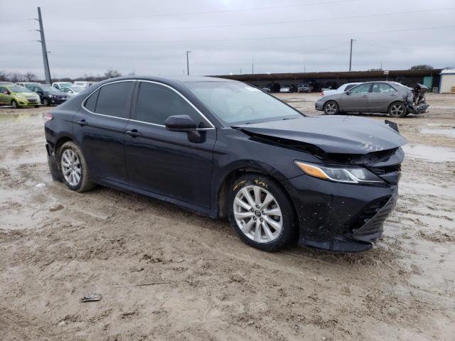 d/a/c/b/9857b437-7ce6-45fd-837c-e75e976eba92.jpg