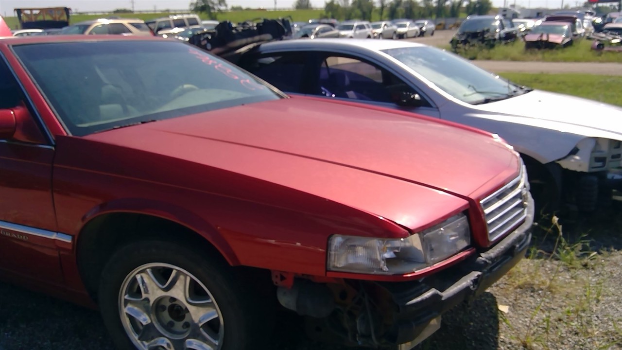 https://f005.backblazeb2.com/file/img-partshotlines-com/Inventory/EX921/Vehicle/6937_03.jpg