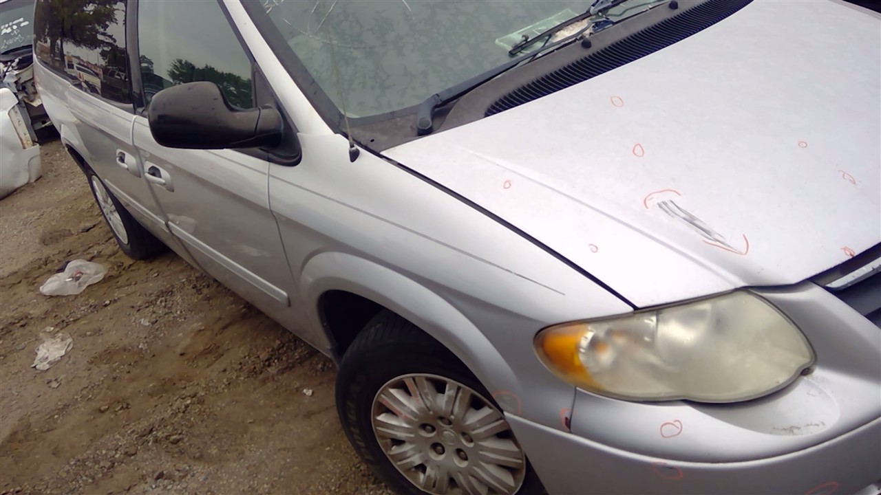 https://f005.backblazeb2.com/file/img-partshotlines-com/Inventory/EX921/Vehicle/7018_09.jpg