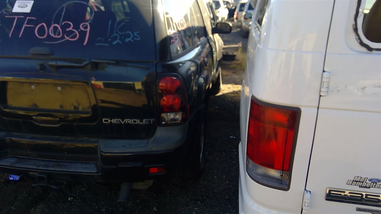 https://f005.backblazeb2.com/file/img-partshotlines-com/Inventory/EX921/Vehicle/7027_07.jpg