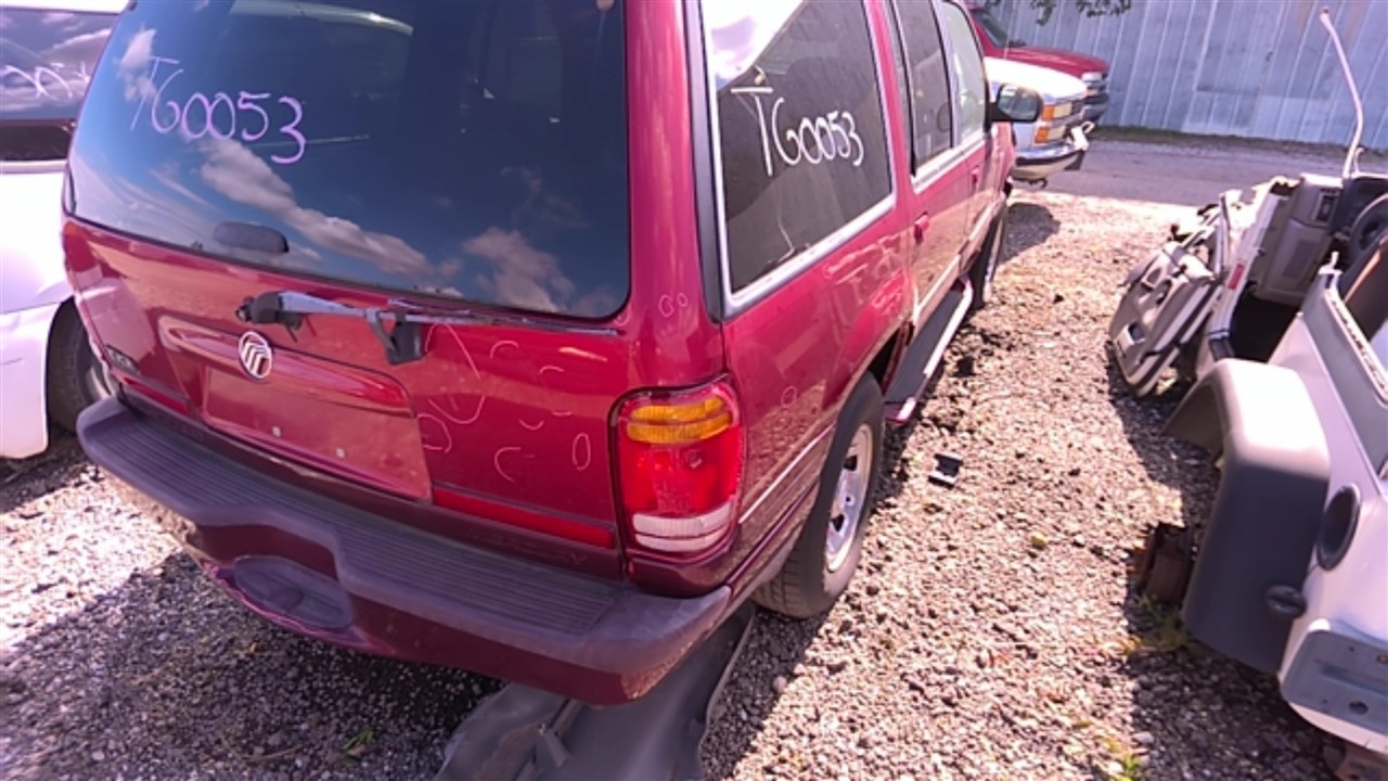 https://f005.backblazeb2.com/file/img-partshotlines-com/Inventory/EX921/Vehicle/7053_03.jpg