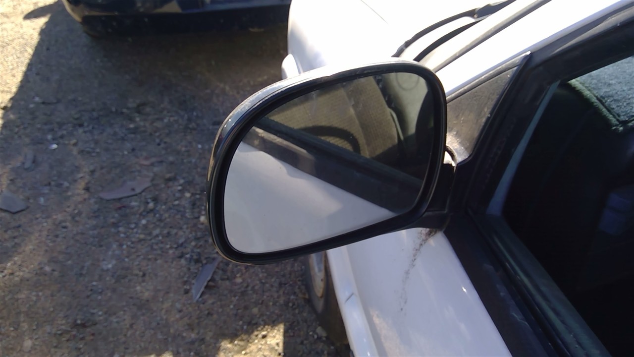 https://f005.backblazeb2.com/file/img-partshotlines-com/Inventory/EX921/Vehicle/7124_12.jpg