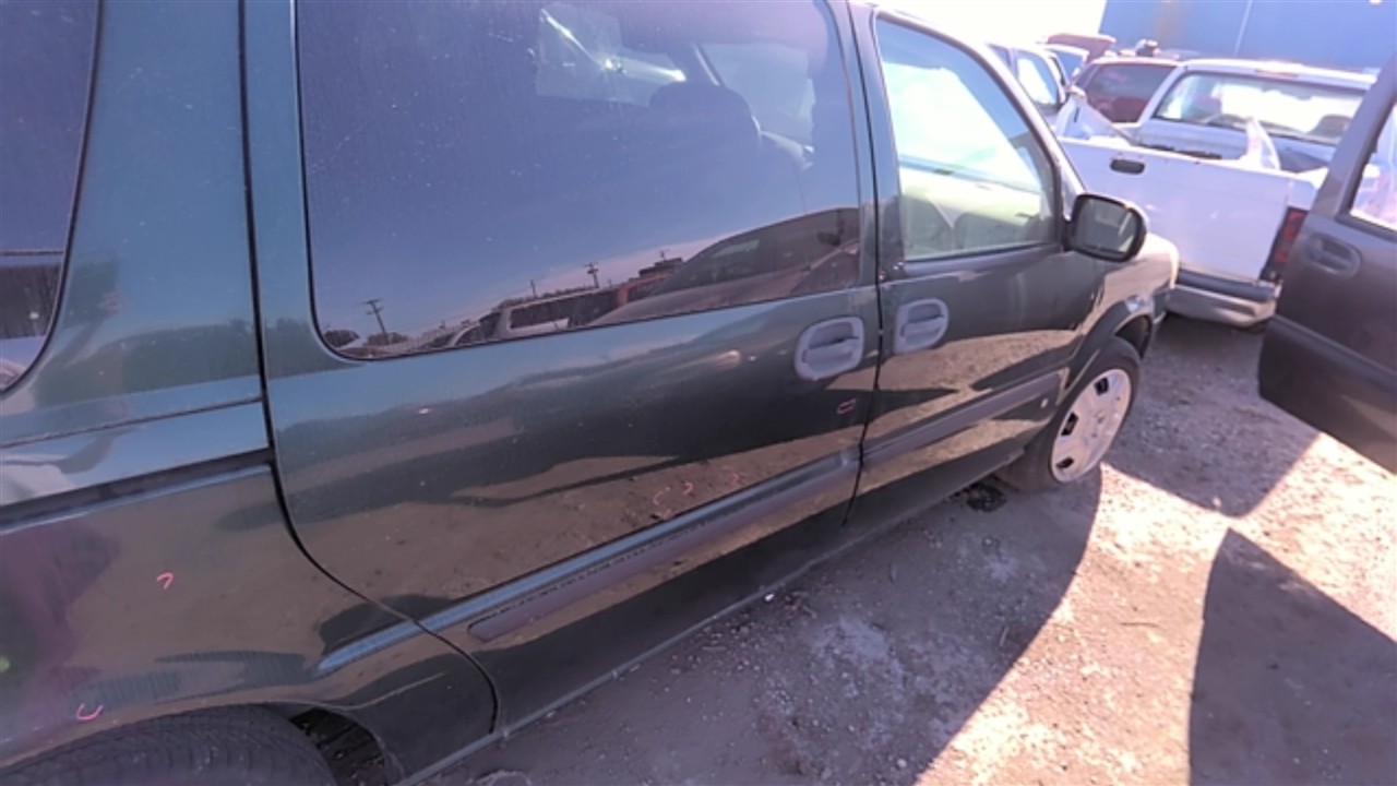 https://f005.backblazeb2.com/file/img-partshotlines-com/Inventory/EX921/Vehicle/7197_07.jpg