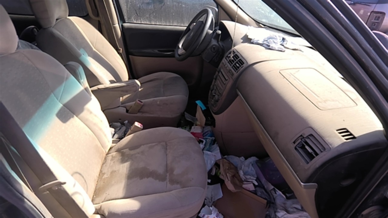 https://f005.backblazeb2.com/file/img-partshotlines-com/Inventory/EX921/Vehicle/7197_10.jpg