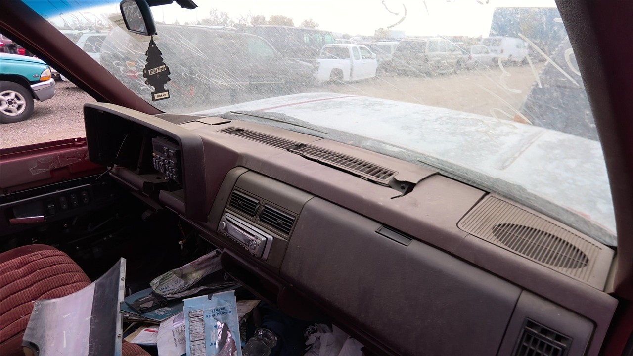 https://f005.backblazeb2.com/file/img-partshotlines-com/Inventory/EX921/Vehicle/7210_10.jpg