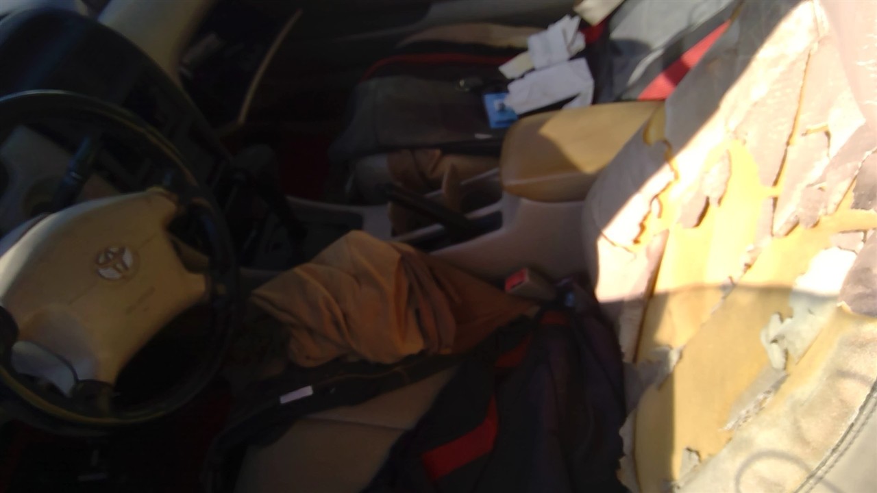 https://f005.backblazeb2.com/file/img-partshotlines-com/Inventory/EX921/Vehicle/7288_10.jpg