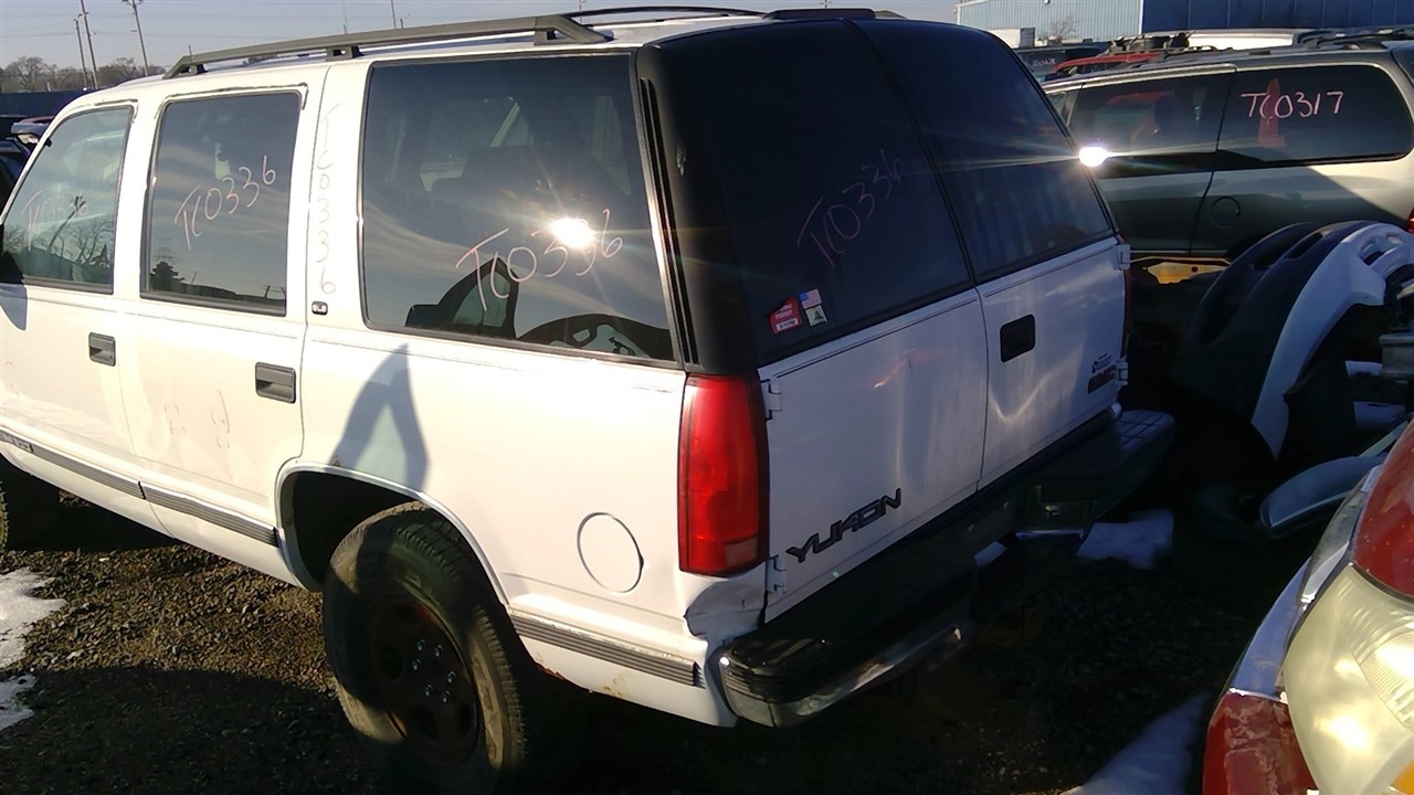 https://f005.backblazeb2.com/file/img-partshotlines-com/Inventory/EX921/Vehicle/7295_04.jpg