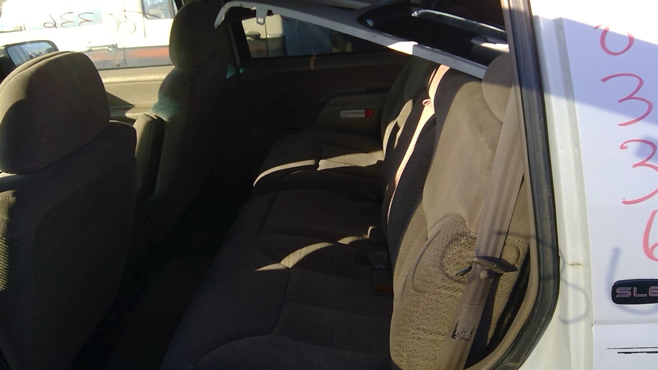 https://f005.backblazeb2.com/file/img-partshotlines-com/Inventory/EX921/Vehicle/7295_13.jpg