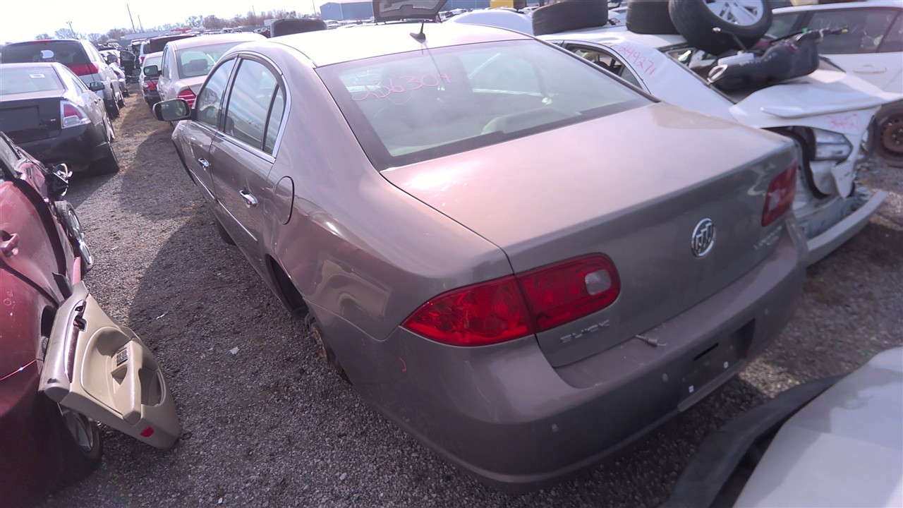 https://f005.backblazeb2.com/file/img-partshotlines-com/Inventory/EX921/Vehicle/7305_04.jpg