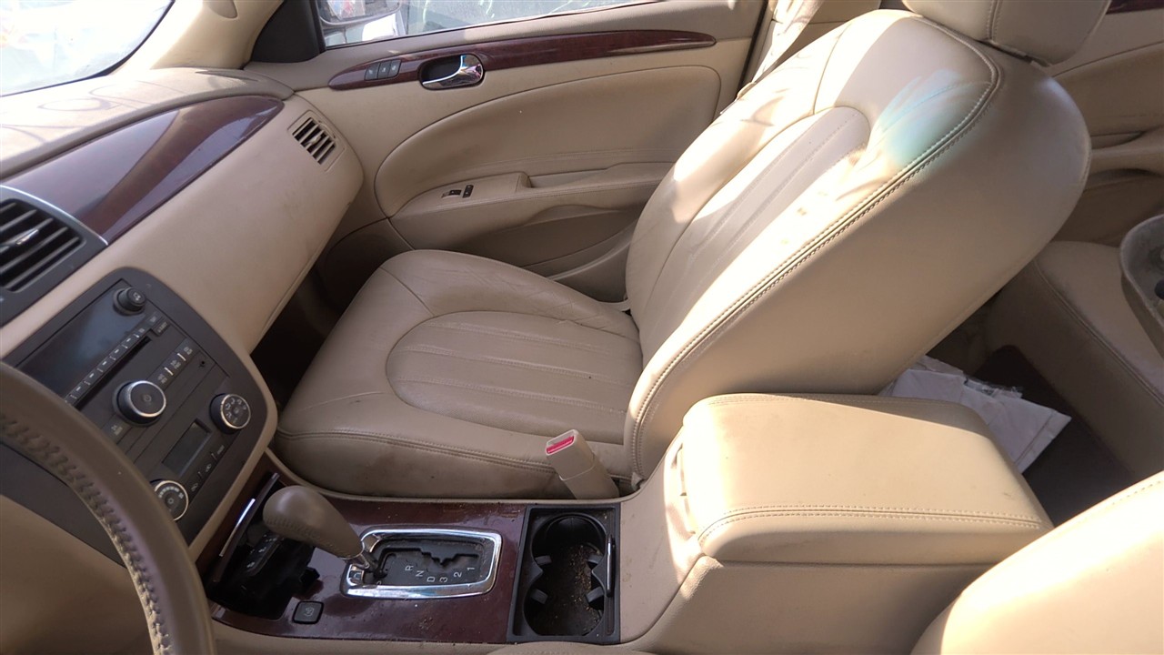 https://f005.backblazeb2.com/file/img-partshotlines-com/Inventory/EX921/Vehicle/7305_08.jpg