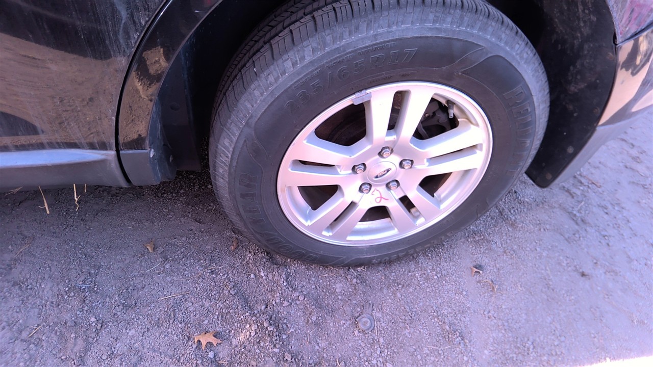 https://f005.backblazeb2.com/file/img-partshotlines-com/Inventory/EX921/Vehicle/7307_03.jpg