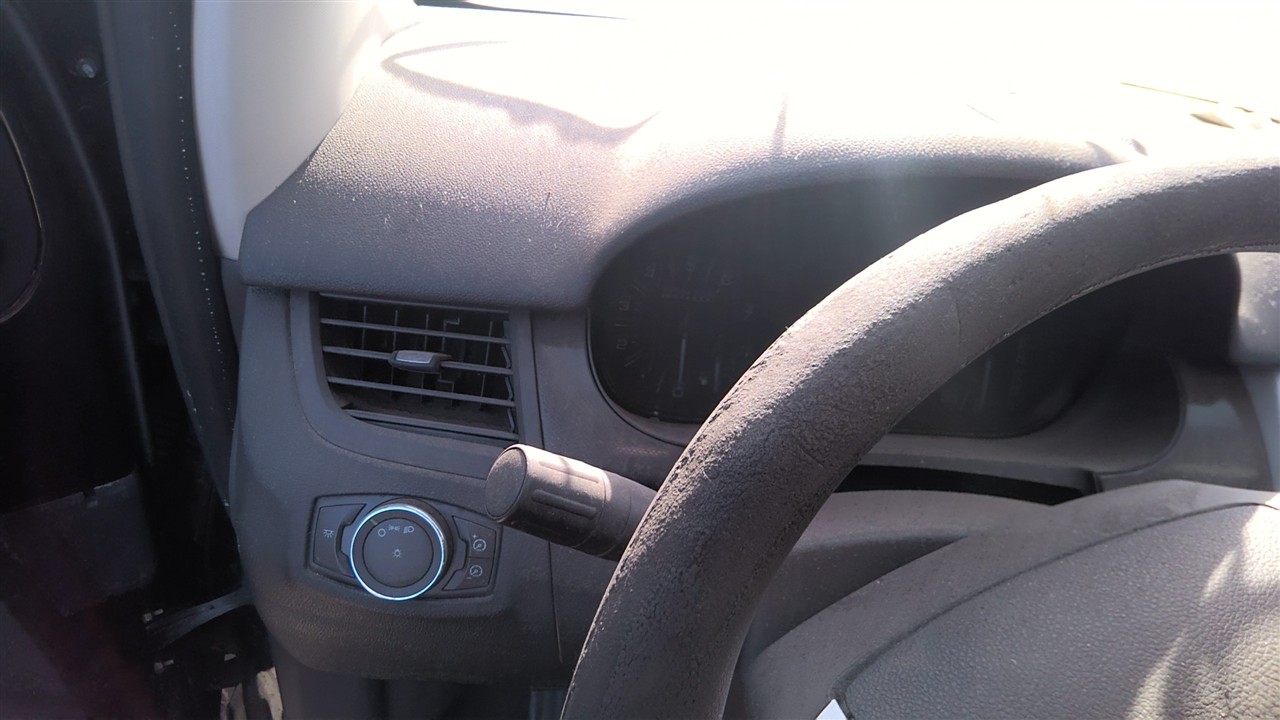 https://f005.backblazeb2.com/file/img-partshotlines-com/Inventory/EX921/Vehicle/7307_10.jpg