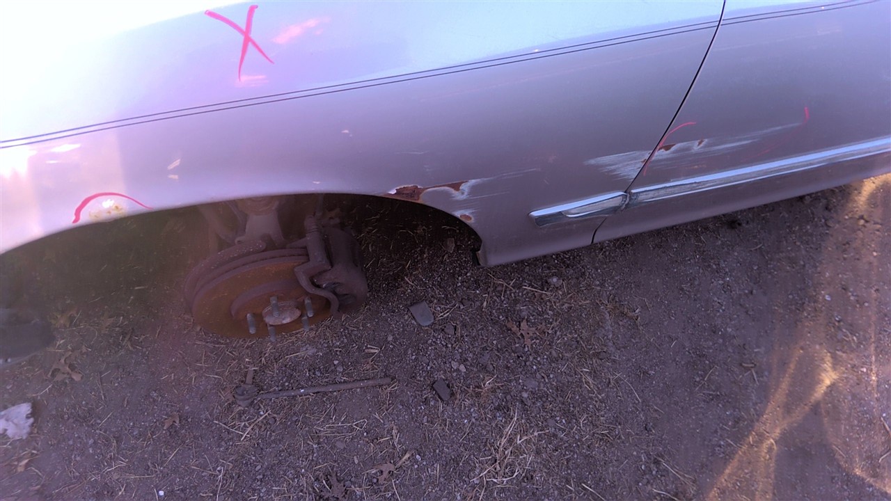 https://f005.backblazeb2.com/file/img-partshotlines-com/Inventory/EX921/Vehicle/7309_04.jpg