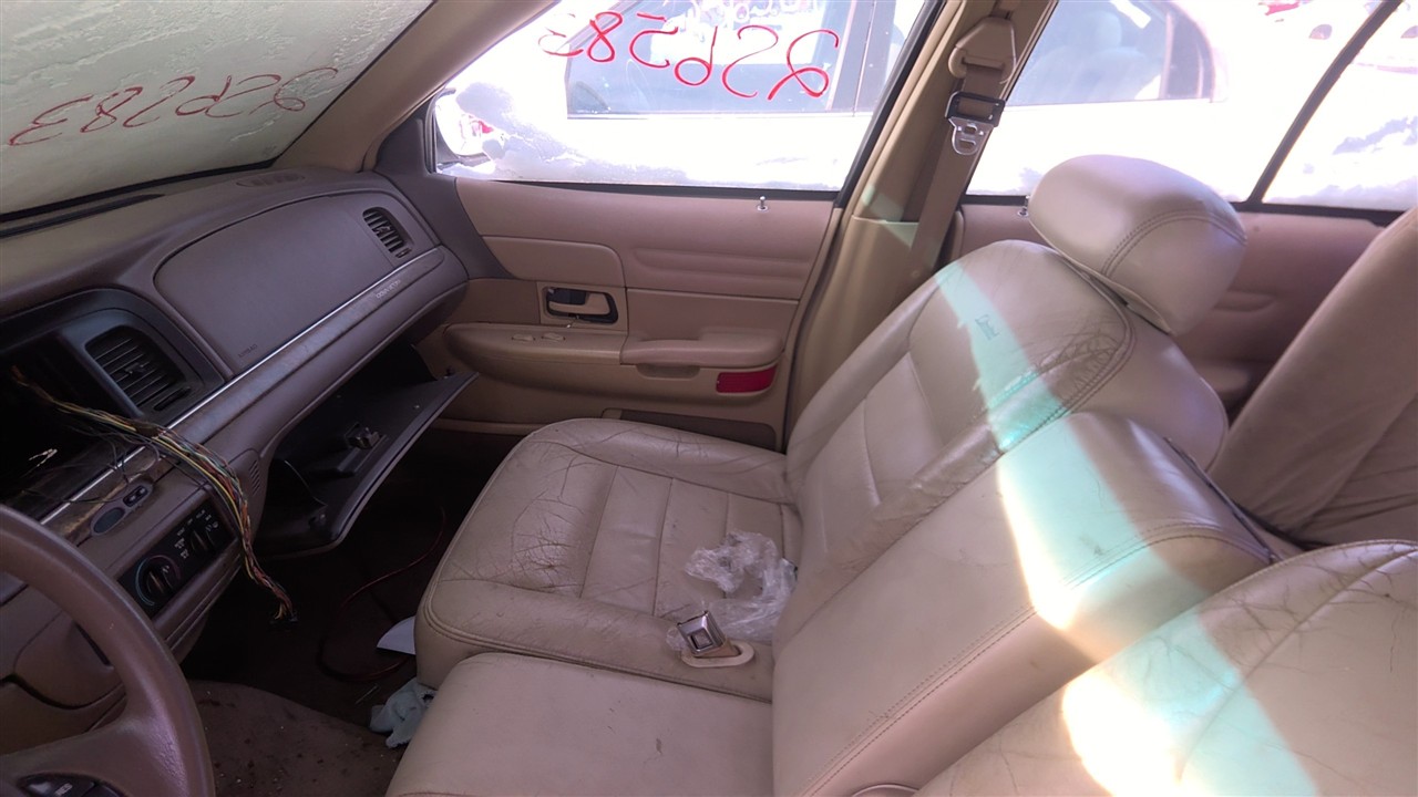 https://f005.backblazeb2.com/file/img-partshotlines-com/Inventory/EX921/Vehicle/7313_03.jpg