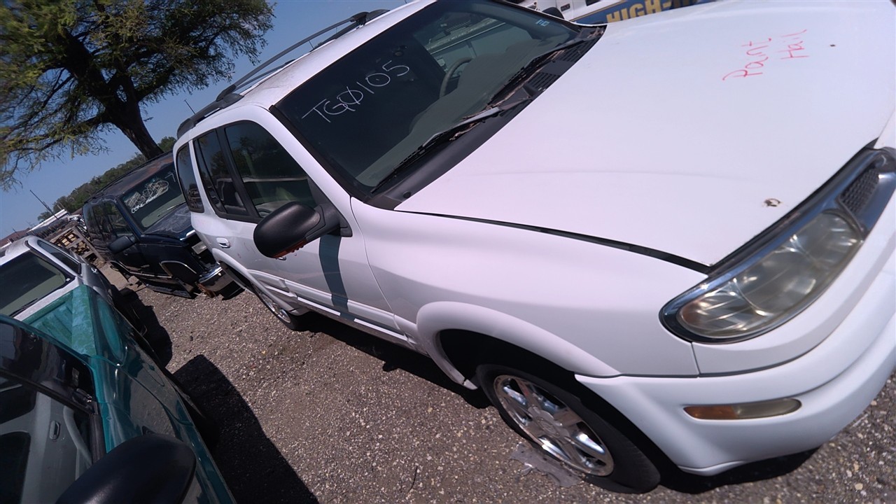 https://f005.backblazeb2.com/file/img-partshotlines-com/Inventory/EX921/Vehicle/7370_07.jpg