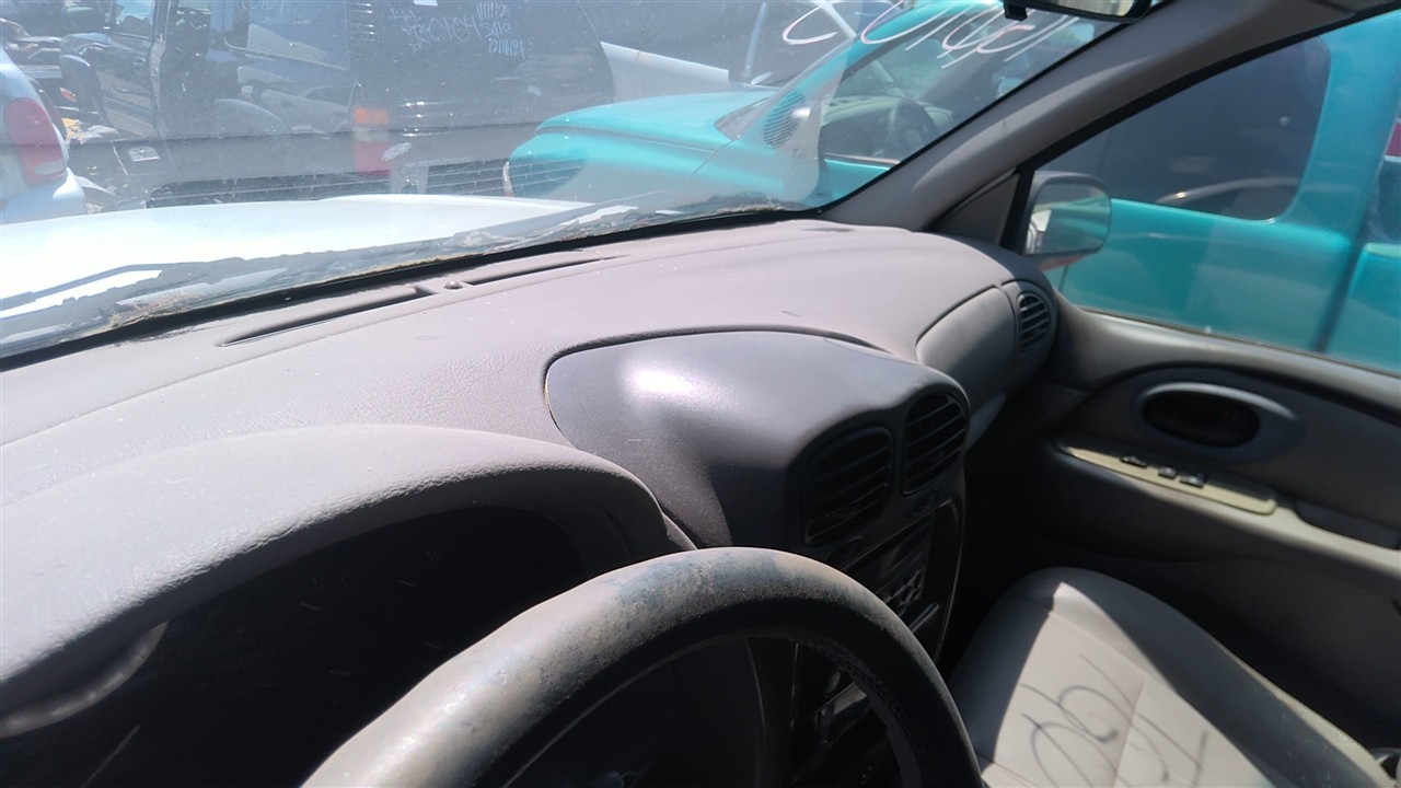 https://f005.backblazeb2.com/file/img-partshotlines-com/Inventory/EX921/Vehicle/7370_10.jpg